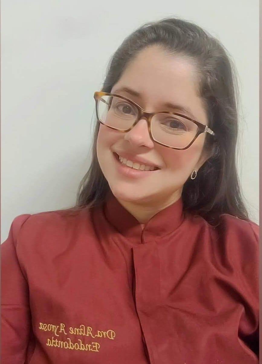 Dra. Aline Ayrosa